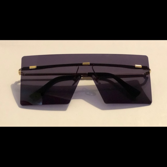 Sunglasses - Picture 8 of 8